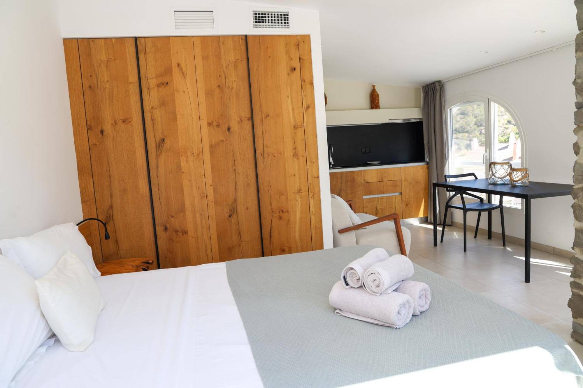 Cala Vadella Beachwalk Suites Bilik gambar